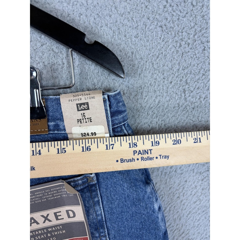 Lee Jeans Womens 16 Petite Blue Relaxed High Rise Tapered Pepper Stone Denim New - Picture 3 of 10